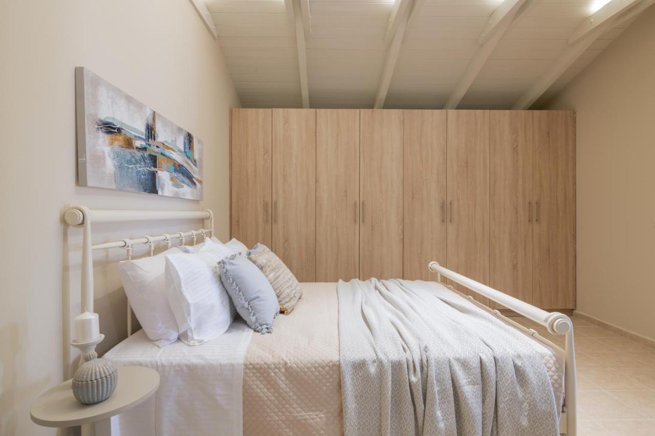 Milk And Honey Residence Romirion Экстерьер фото
